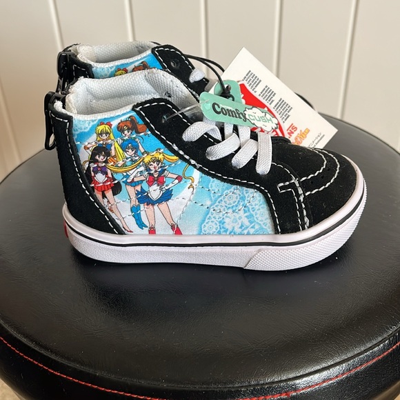 Vans x Sailor Moon Sk8 Hi Sz 5 - Picture 5 of 11